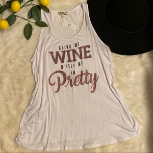 BNWT wine saying tank